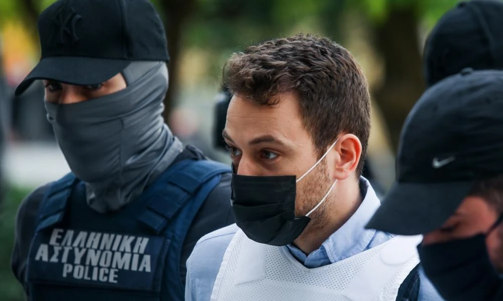 Δίκη Αναγνωστόπουλου - Κανδαράκη: Έχει παραλήρημα μεγαλείου (βίντεο)